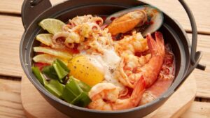 korean-ramen-seafood-ramen-wang-house-korean-instant-noodles